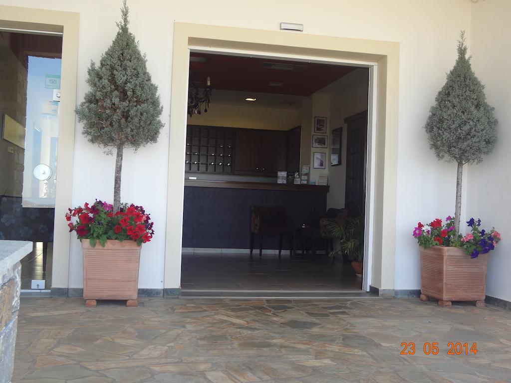 Aegea Hotel Karystos  Ngoại thất bức ảnh